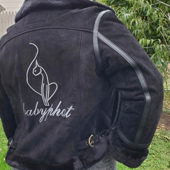 Baby Phat Coat 🖤 - Picture 4 of 4